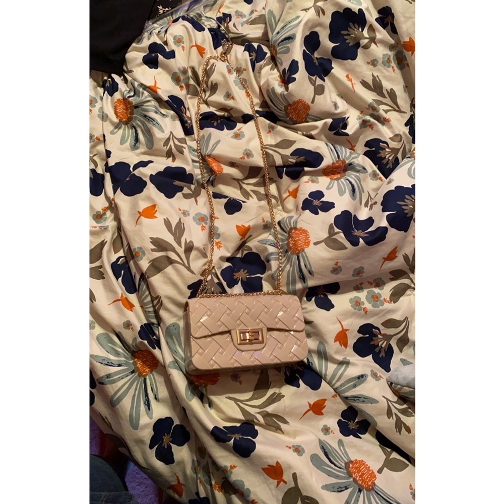 Fashion nova hang bag
